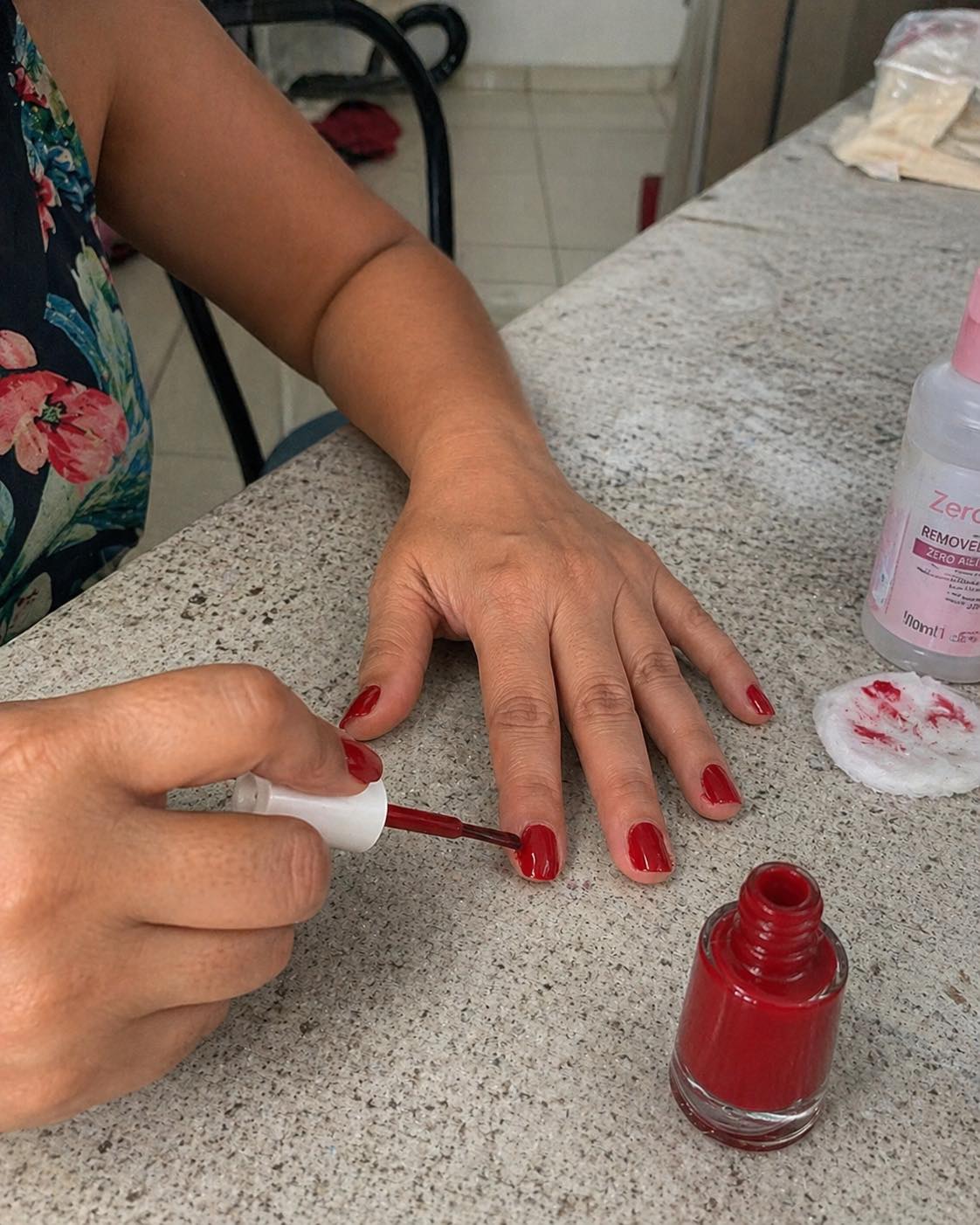 Des chercheurs révèlent ce que l'application de vernis à ongles peut causer…