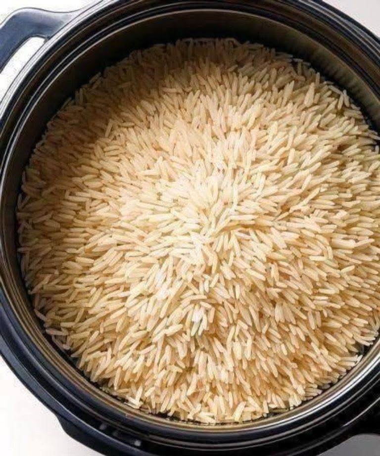 Les médecins révèlent ce que manger du riz tous les jours provoque…