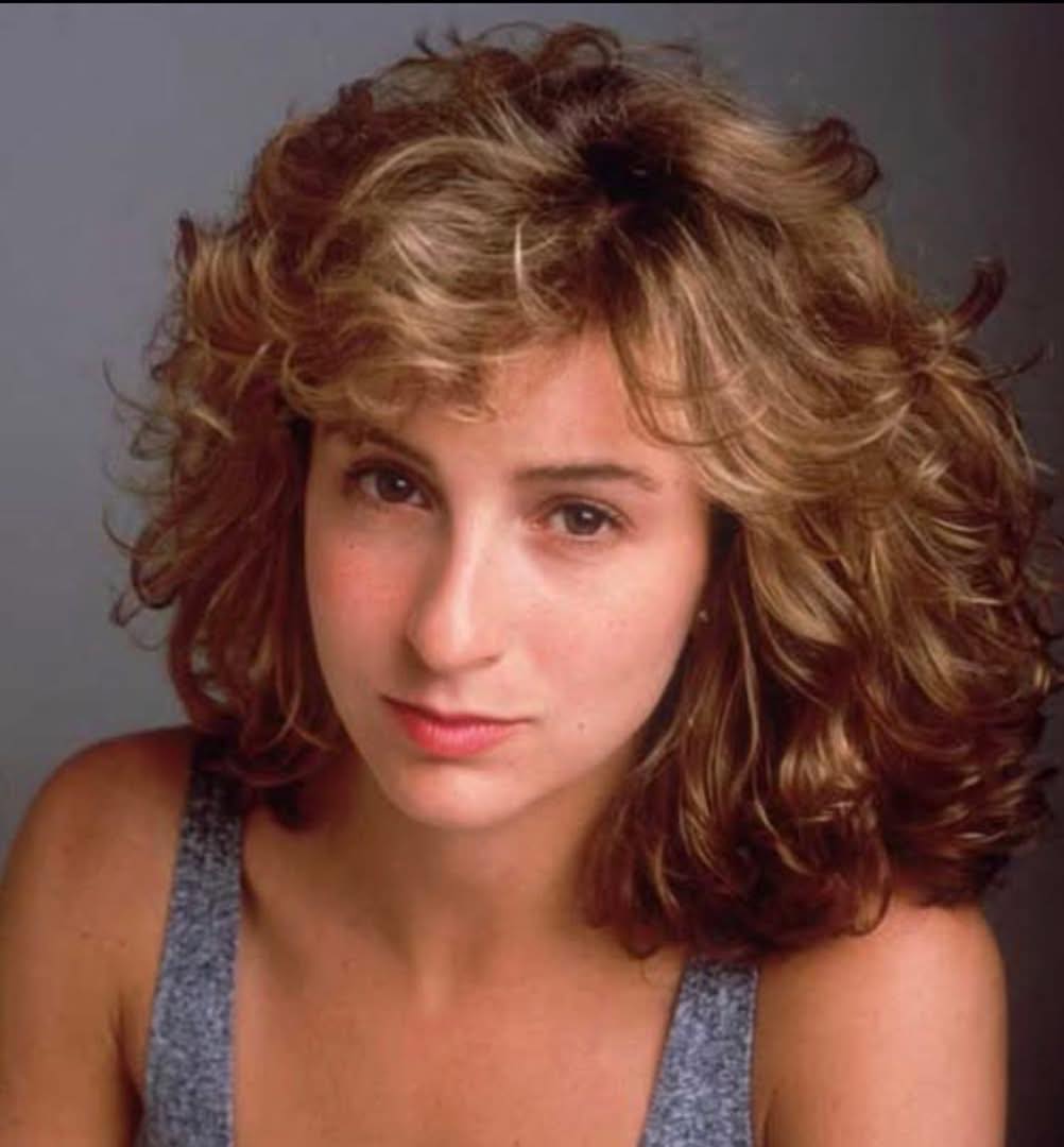 Jennifer Grey : la chirurgie qui a redéfini sa carrière et son identité d'icône de Dirty Dancing